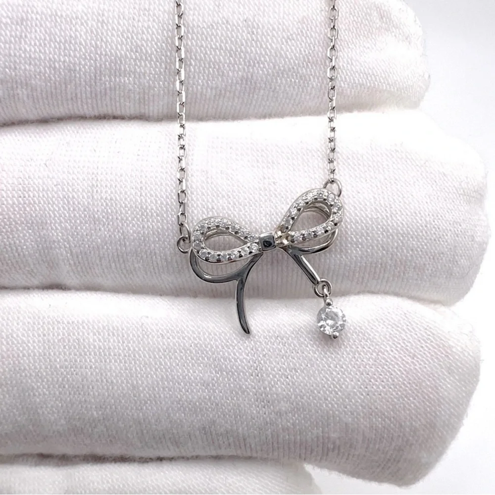 .925 Sterling Silver Cz Bow Necklace - Picture 5 of 6